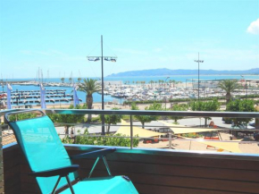  Apartment La Platja  Эстартит